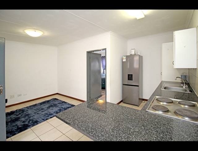 1 BEDROOM APARTMENT FOR SALE IN FERNDALE